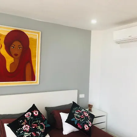 Estrella Centro Apartment *