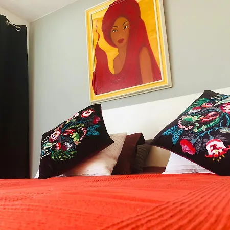 Апартаменти Estrella Centro *